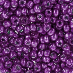 Бисер 10г 08/0 №0569 Zlatka 0557-0569 фиолетовый GR
