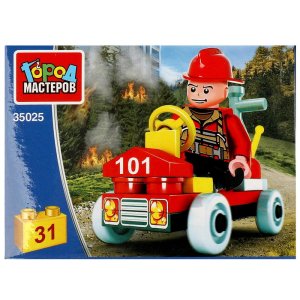 Конструктор Пожарник на машине 31 деталь 35025-AA