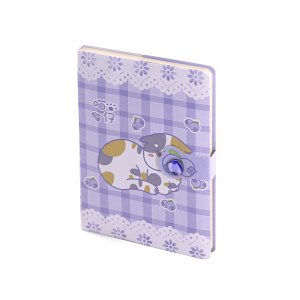 Блокнот подарочный  95л 12,5см*17,5см Кот с черникой soft touch клапан на магн со страз AL12074