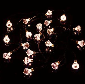 Электрогирлянда на 10 LED ламп 1,5м  напряжени 2В мощность 3Вт батарейки АА Теплый белый 93402