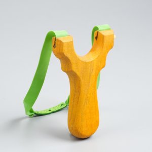 Рогатка деревянная Детство желтая 7126398